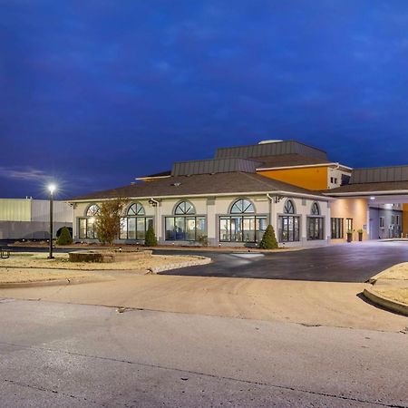 Best Western St. Louis Inn Арнолд Экстерьер фото