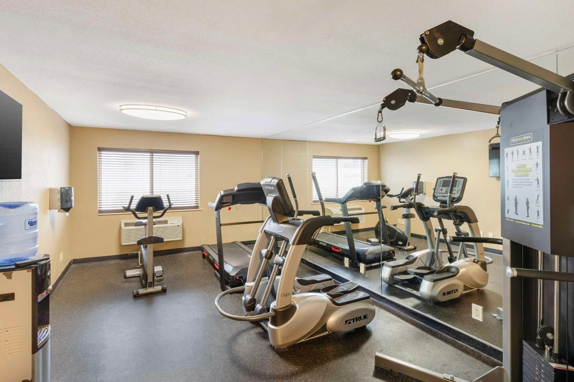 Best Western St. Louis Inn Арнолд Экстерьер фото